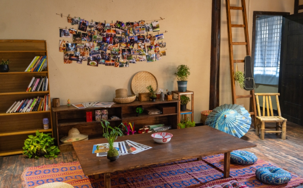 乌 镇 蘑 菇 屋 ，请 进：